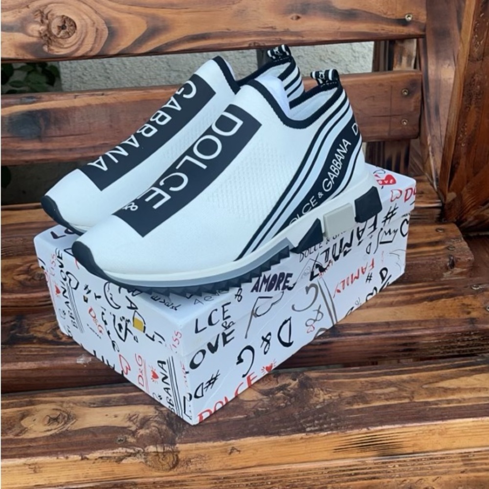 Brand new don’t fit me need them gone asap, I ship. I take Zelle, Cashapp